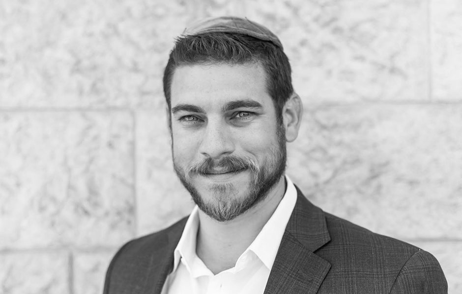 Tzvi Shapiro